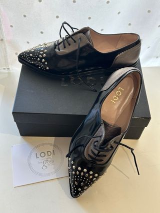 Zapatos Lodi Piel Tachuelas Negro/Plata