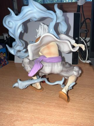 Figura One Piece Monkey D. Luffy Gear 5