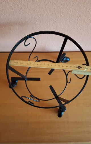 Supporto Fioriera in Metallo Nero con Ruote