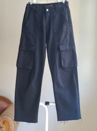 Pantalón Cargo Stradivarius Negro Talla XS