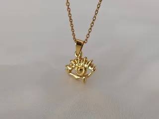 Collar diablo  Acero Inoxidable Bañado en Oro