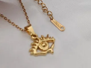 Collar diablo  Acero Inoxidable Bañado en Oro