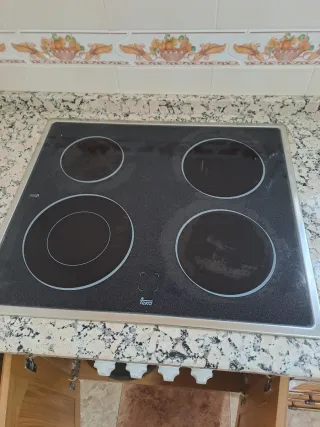 Mueble de cocina madera y Encimera de granito