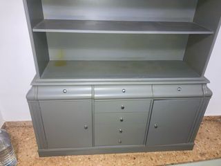Conjunto Muebles Gris: Aparador y Estantería