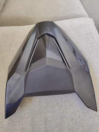 Cúbre colín Honda CB650R 2019-2023