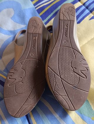 Zapatos Pitillos Talla 39 Dorados