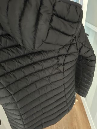 Chaqueta Jott Negra con Capucha Niña