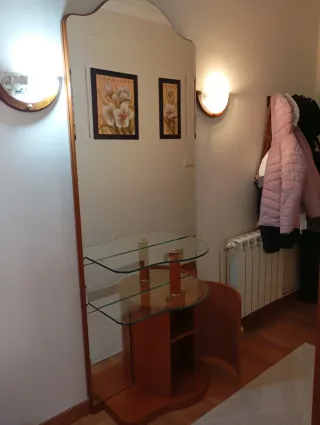 Mueble de entrada madera y cristal