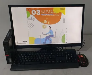 Lenovo Intel Core i5 + Pantalla 22