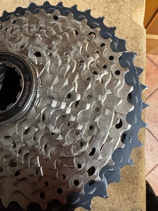 Cassette Shimano SLX 11-40 M7000. Como nuevo