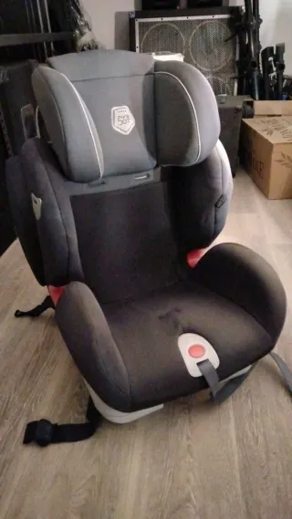 Silla coche infantil 5 puntos