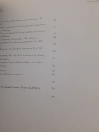 HISTORIA DE LA REAL ACADEMIA DE MEDICINA Y CIRUGÍA