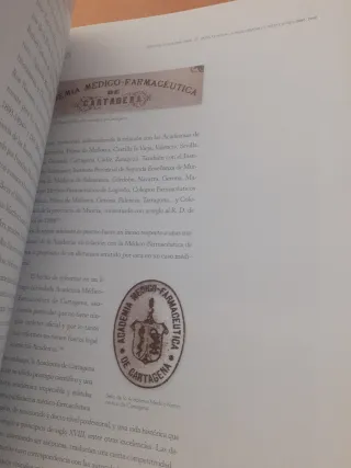 HISTORIA DE LA REAL ACADEMIA DE MEDICINA Y CIRUGÍA