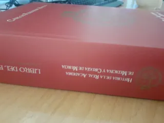 HISTORIA DE LA REAL ACADEMIA DE MEDICINA Y CIRUGÍA