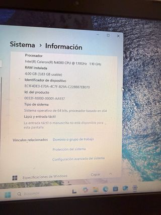 Ordenador portátil Lenovo gris