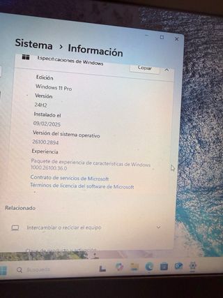 Ordenador portátil Lenovo gris