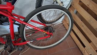 2 Bicicletas Montaña GT y Nevada.Cada una 40 euros