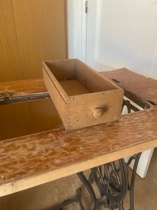 Máquina de coser Singer antigua