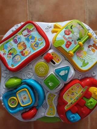 Mesa Educativa Clementoni Multijuegos