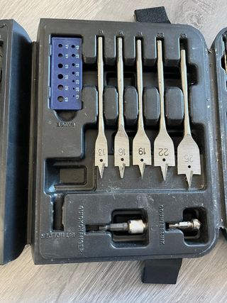 Maletín de brocas y accesorios