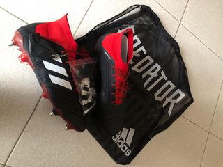 Scarpe Calcio Adidas Predator Nere/Rosse