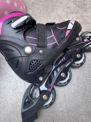 Patines en línea y casco infantil