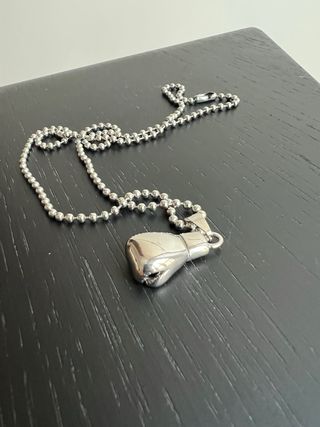Collana con Ciondolo Guantone da Boxe