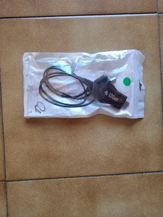 EZCast Dongle HDMI Inalámbrico