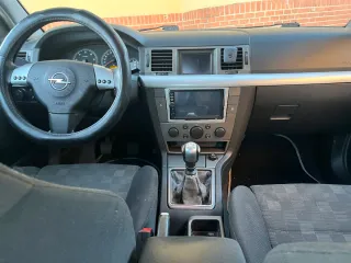 Opel Vectra GTS 2.2