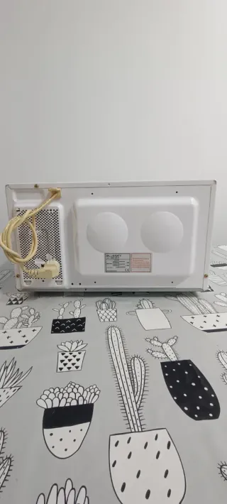 Microondas Bluesky blanco