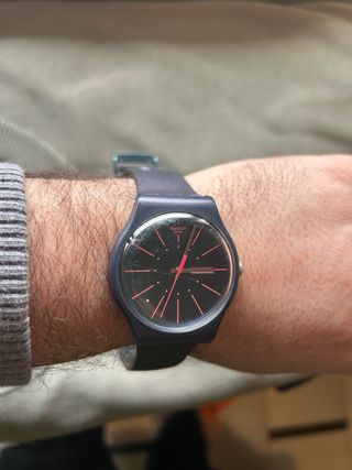 Reloj Swatch degradado azul y morado