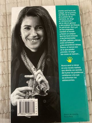 Nunca seré tu héroe (Los libros de…) (Spanish E...