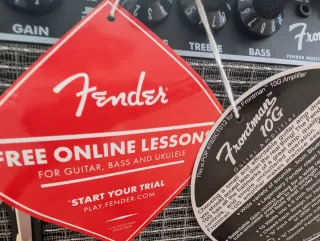 Amplificador Fender Frontman 10G