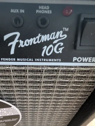 Amplificador Fender Frontman 10G