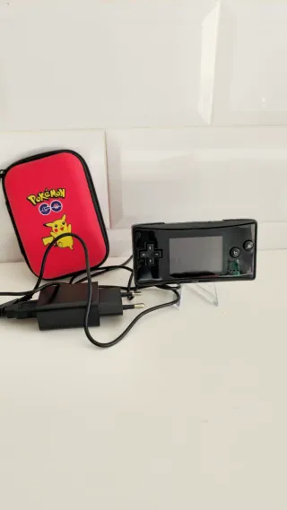 Nintendo Game Boy Micro + Accesorios
