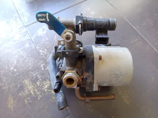 Bomba circuladora Grundfos UPS 15-50