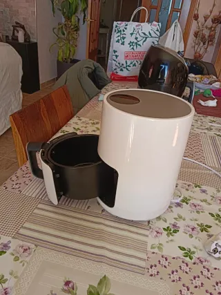 Freidora de aire 1,5L 900W