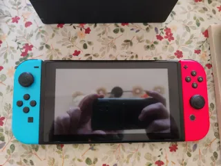 Nintendo Switch con accesorios