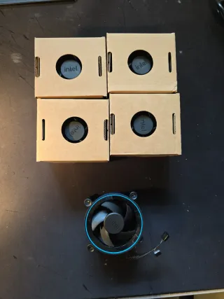 5x Dissipatori Intel per PC