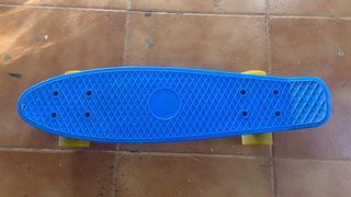 Patinete azul para niños