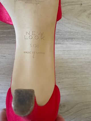 Sandalias New Look rojas con cadena