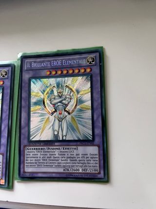 2x Il Brillante Eroe Elementale Yu-Gi-Oh!