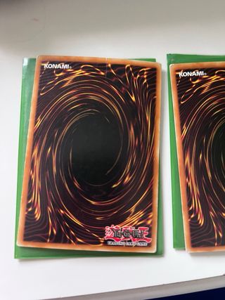2x Il Brillante Eroe Elementale Yu-Gi-Oh!