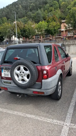 Land Rover Freelander 2001 averiado