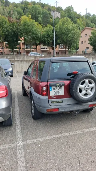 Land Rover Freelander 2001 averiado