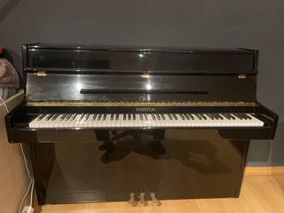 Piano vertical FURSTEIN negro