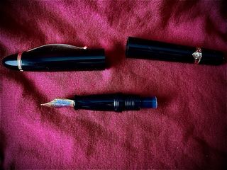 Pluma estilográfica vintage Creeks “N” de los ‘80