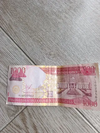 Banconota 1000 Pesos Oro Repubblica Dominicana