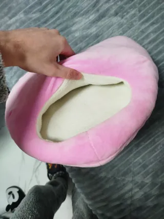 Zapatilla casa corazón rosa y beige