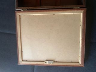 Armario llaves madera y mimbre